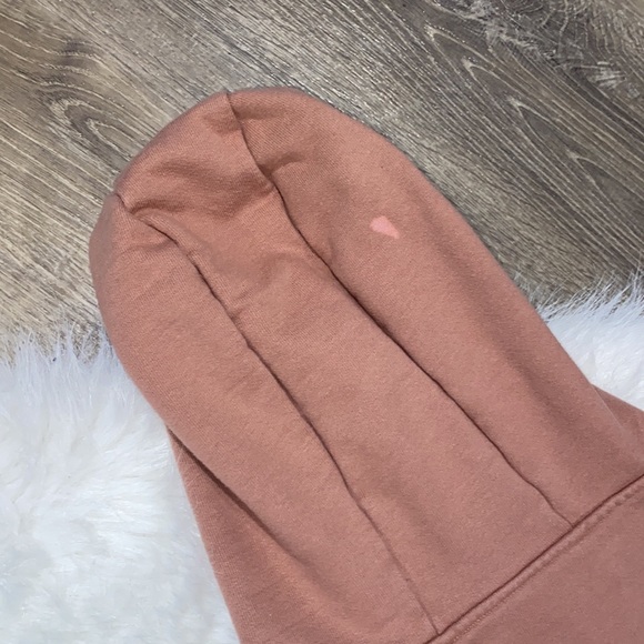 ALO Cropped Hoodie - Picture 12 of 13